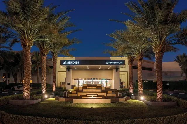 Le Méridien Dubai Hotel & Conference Centre accommodation
